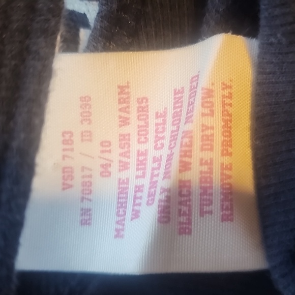 Hard to find matching New York Yankees set. Size: S - Picture 11 of 12